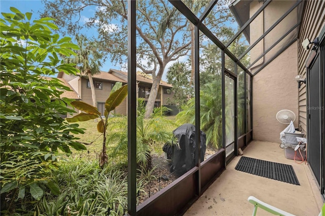 view of unfurnished sunroom