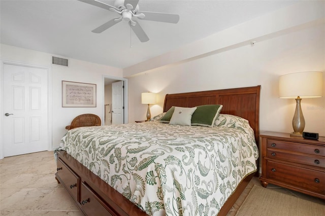 bedroom with ceiling fan