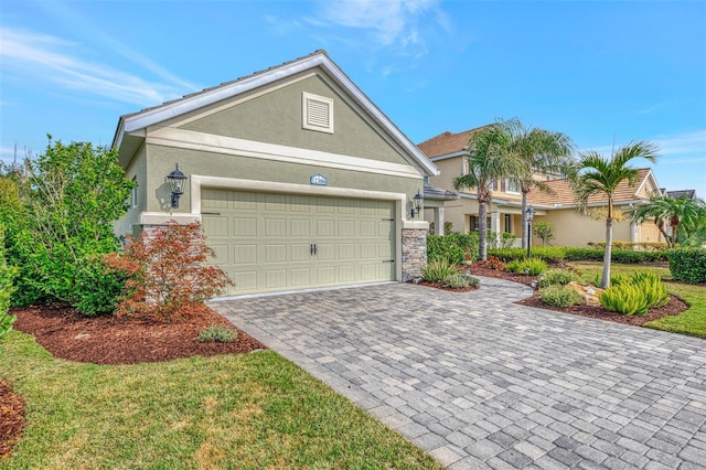 view of front of house featuring a garage