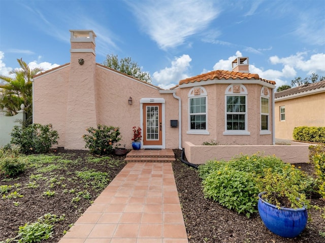 view of mediterranean / spanish home