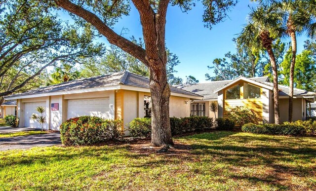 237 Southampton Ln Unit 275, Venice, FL 34293 - photo 1