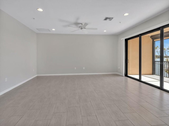 empty room with ceiling fan