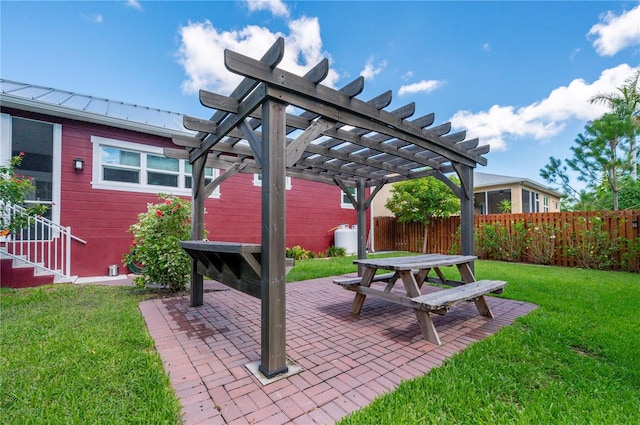 view of patio featuring a pergola