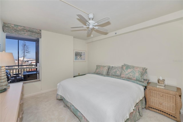 bedroom with ceiling fan