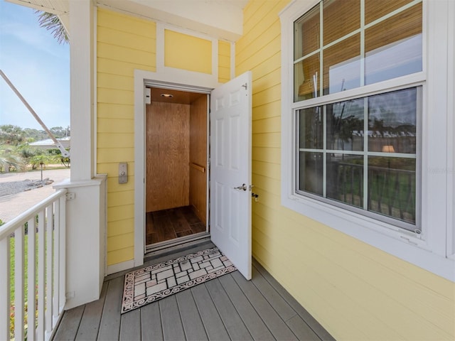 view of property entrance