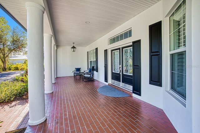 view of patio / terrace with covered porch