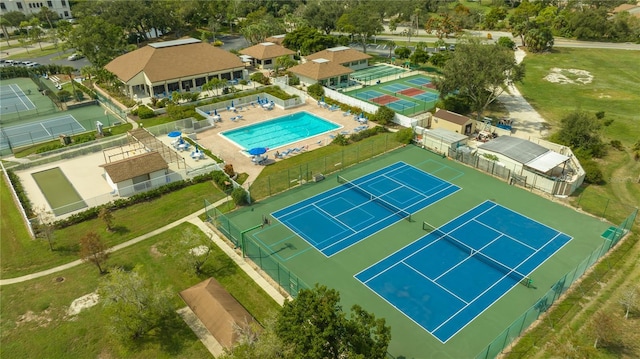 birds eye view of property