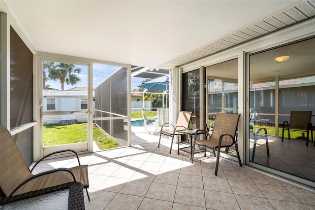 view of sunroom / solarium