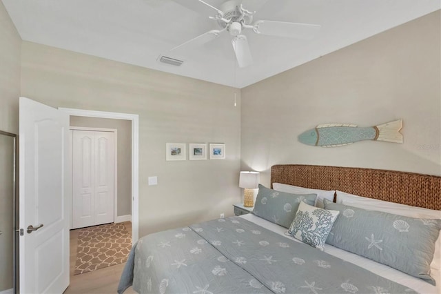 bedroom featuring ceiling fan