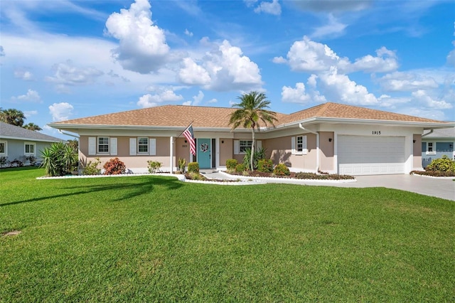1915 Pebble Beach Ct, Venice, FL 34293 - ranch-style house featuring stucco siding, driveway, an attached garage, and a front lawn
