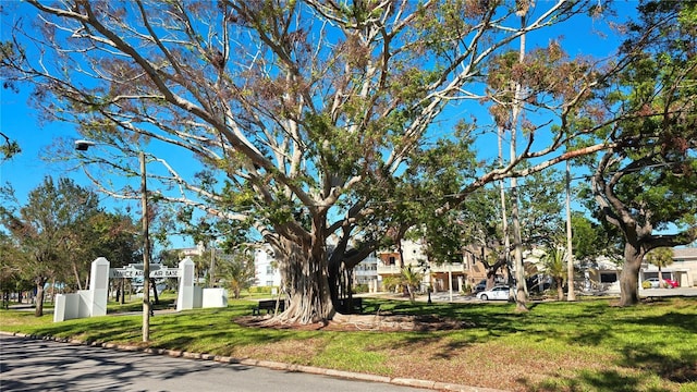 902 Gibbs Rd Unit 181, Venice, FL 34285 - view of front of home featuring a front yard