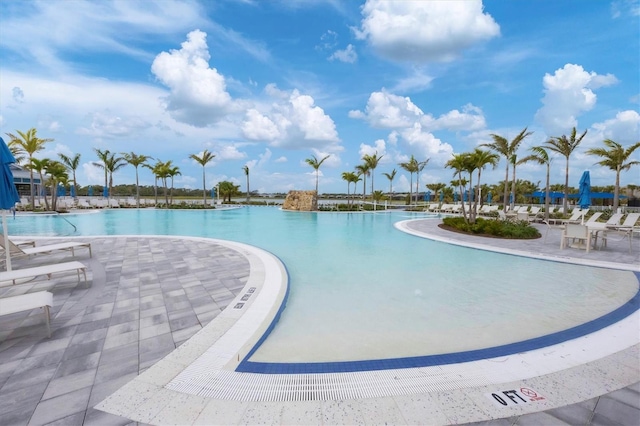 view of swimming pool featuring a patio