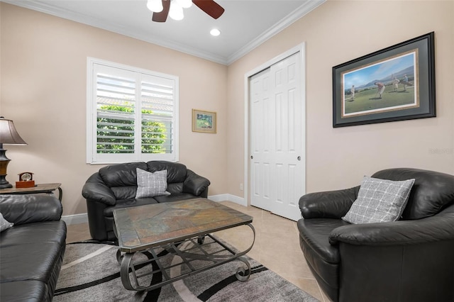 living area featuring baseboards, ceiling fan, recessed lighting, and crown molding