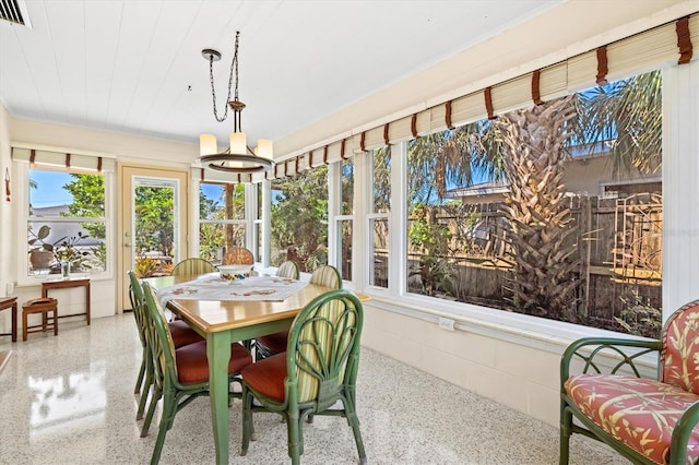 sunroom with visible vents