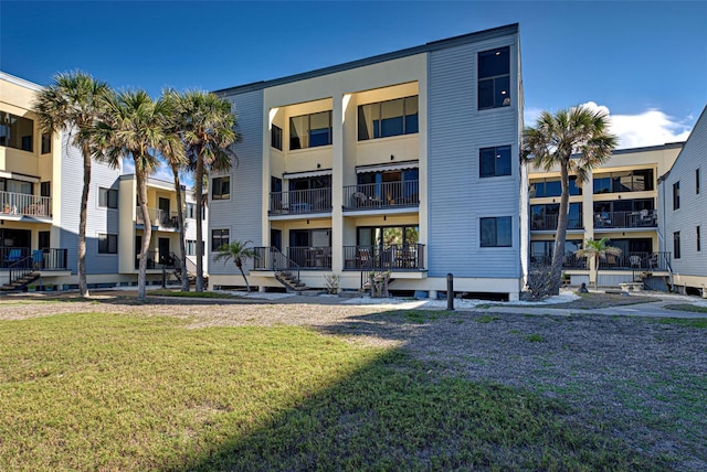 view of building exterior