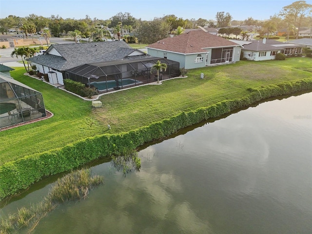 bird's eye view featuring a water view