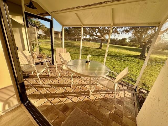 view of sunroom / solarium