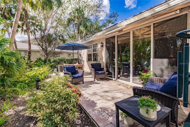 view of patio featuring an outdoor hangout area