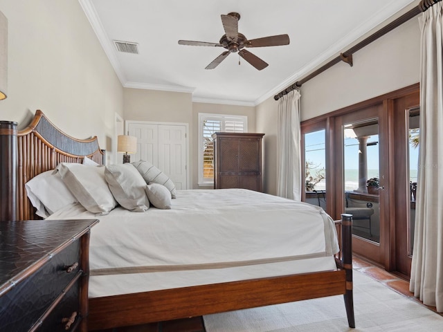 bedroom with ornamental molding, visible vents, access to exterior, and a ceiling fan