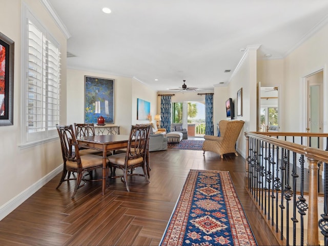 dining room with crown molding, baseboards, a ceiling fan, and recessed lighting