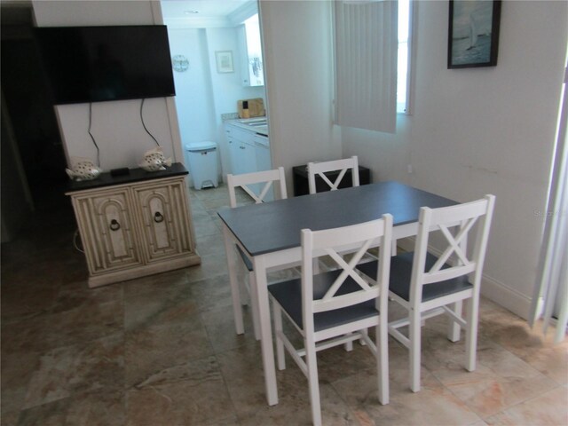 1255 Tarpon Center Dr Unit 503, Venice, FL 34285 - view of dining area
