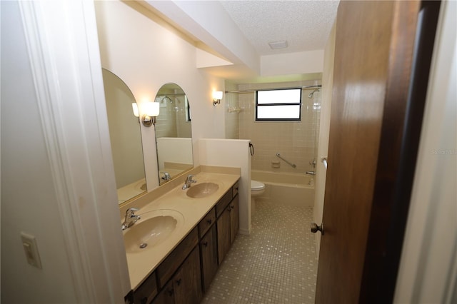1602 Jim Jim Ct, Venice, FL 34293 - bathroom with double vanity, bathtub / shower combination, and a textured ceiling