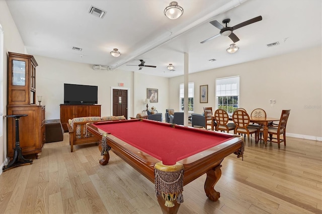 rec room with visible vents, light wood-style flooring, and a ceiling fan