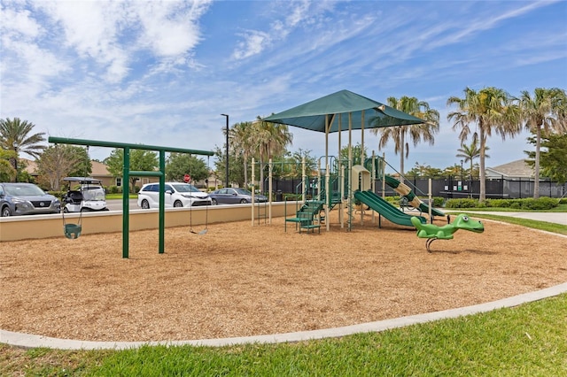 11655 Renaissance Blvd, Venice, FL 34293 - community jungle gym with fence