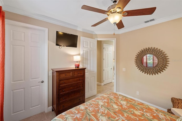 1254 Cielo Ct, North Venice, FL 34275 - bedroom featuring crown molding, ceiling fan, light colored carpet, baseboards, and visible vents