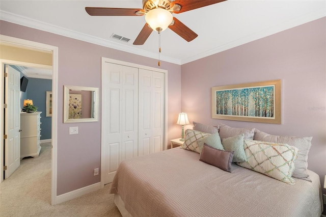 1254 Cielo Ct, North Venice, FL 34275 - bedroom featuring visible vents, ornamental molding, light carpet, a closet, and baseboards
