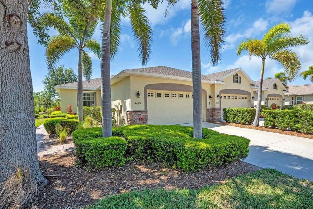 9413 Carnaby Dr, Venice, FL 34293 - photo 1