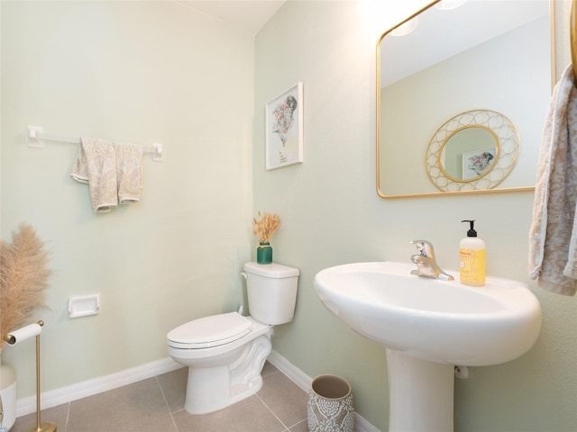 4907 Wedgeleaf Way, Palmetto, FL 34221 - half bath with tile patterned floors, baseboards, and toilet