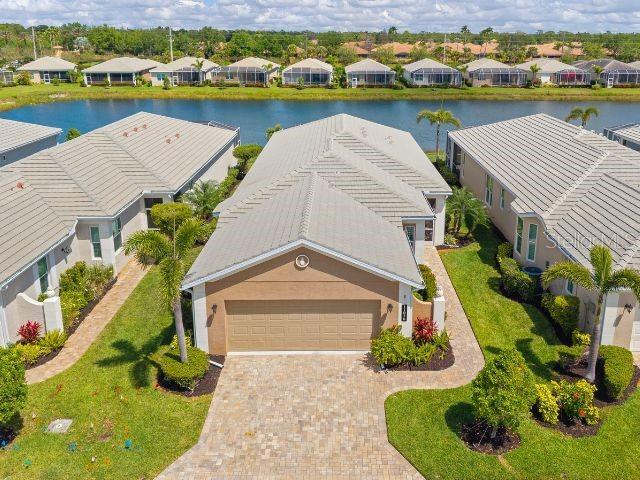 11026 Barnsley Dr, Venice, FL 34293 - photo 1