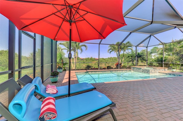 24193 Gallberry Dr, Venice, FL 34293 - view of swimming pool with a patio area, a pool with connected hot tub, and glass enclosure