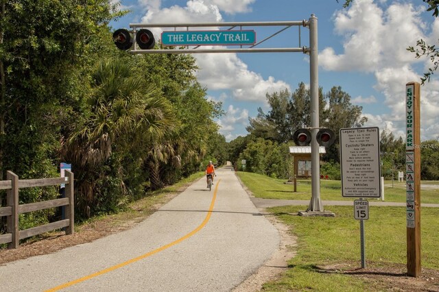 2542 Cortenova Ct, Venice, FL 34292 - view of street