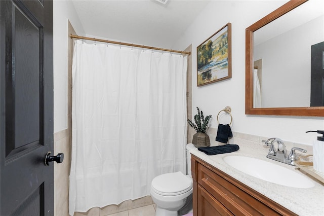 full bath with tile patterned flooring, toilet, a shower with shower curtain, and vanity