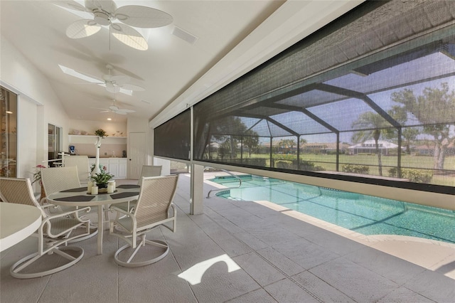 511 Governors Green Dr, Venice, FL 34293 - pool with a lanai, outdoor dining space, a patio, and ceiling fan