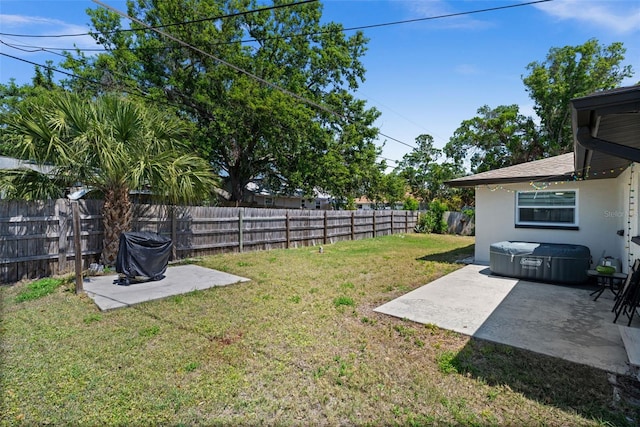 3355 Roslyn Rd, Venice, FL 34293 - view of yard featuring a fenced backyard and a patio