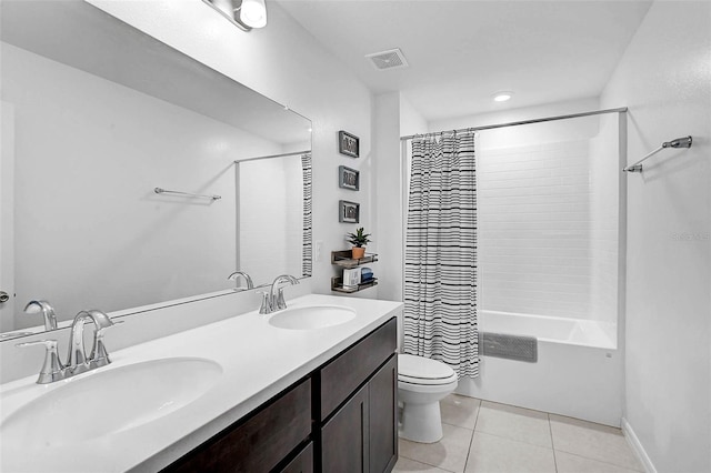 4523 Birdsong Dr, Palmetto, FL 34221 - full bath featuring tile patterned flooring, visible vents, toilet, and a sink