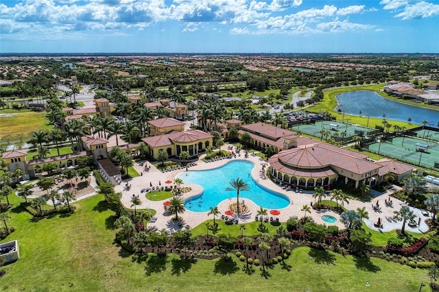 bird's eye view with a water view
