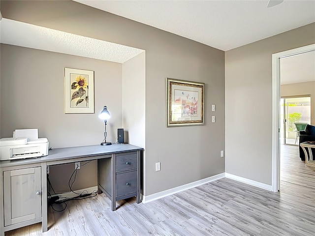 542 Clubside Cir Unit 20, Venice, FL 34293 - office space with baseboards and light wood finished floors