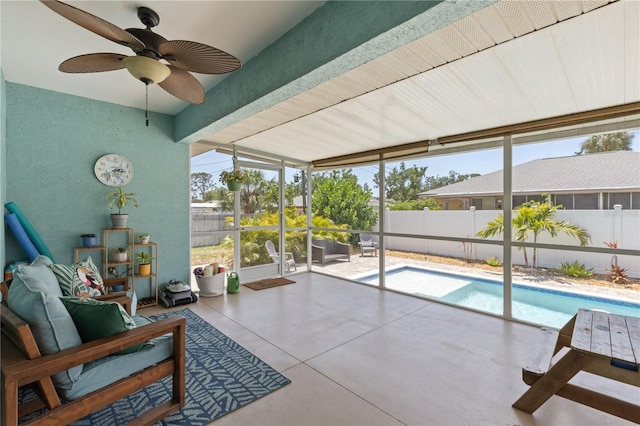 5264 Albion Rd, Venice, FL 34293 - view of swimming pool featuring a patio, ceiling fan, a fenced backyard, and a fenced in pool