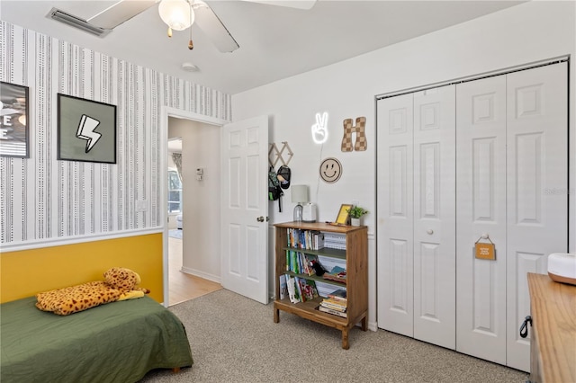 5264 Albion Rd, Venice, FL 34293 - bedroom with carpet flooring, a closet, visible vents, and a ceiling fan