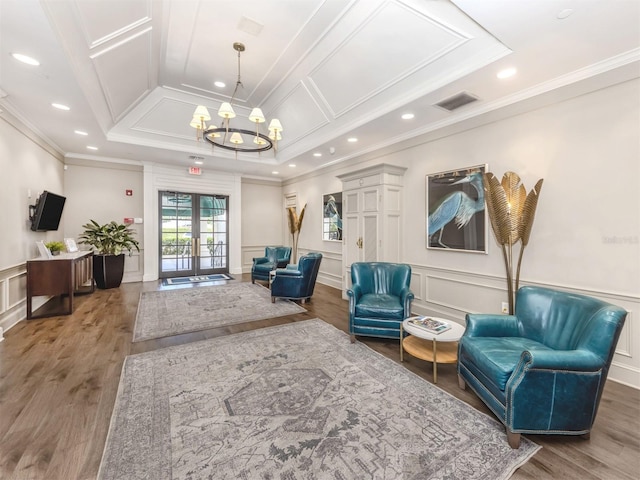 common area featuring visible vents