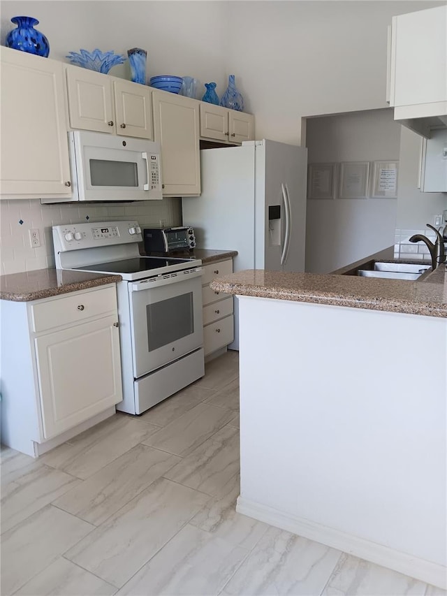 603 Auburn Lakes Cir Unit 603, Venice, FL 34292 - photo 9