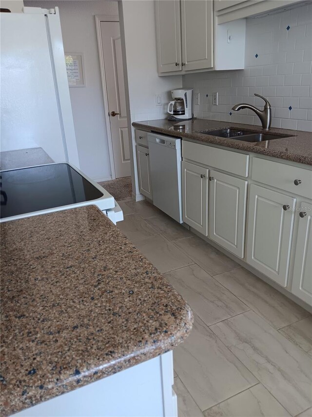 603 Auburn Lakes Cir Unit 603, Venice, FL 34292 - photo 10