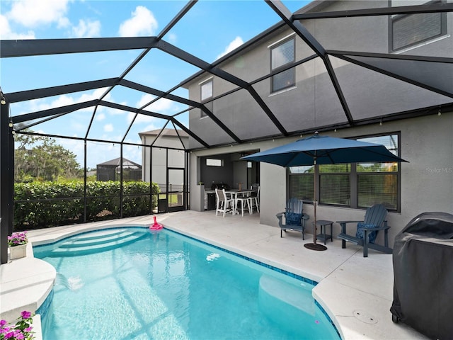 8304 Shooting Star Rd, Sarasota, FL 34241 - swimming pool with a patio and a lanai