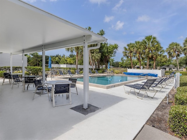 232 Cerromar Way Unit 38, Venice, FL 34293 - community pool featuring fence and a patio