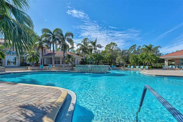 515 Sawgrass Bridge Rd, Venice, FL 34292 - community pool with a patio and french doors