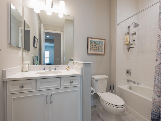 249 Tracino Ter, Nokomis, FL 34275 - full bath featuring toilet, vanity, and shower / bathtub combination with curtain